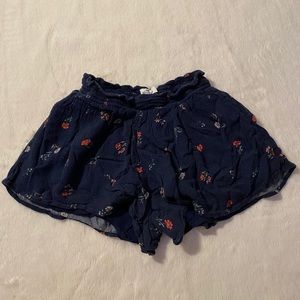 Hollister High Waist Navy Blue Floral shorts
